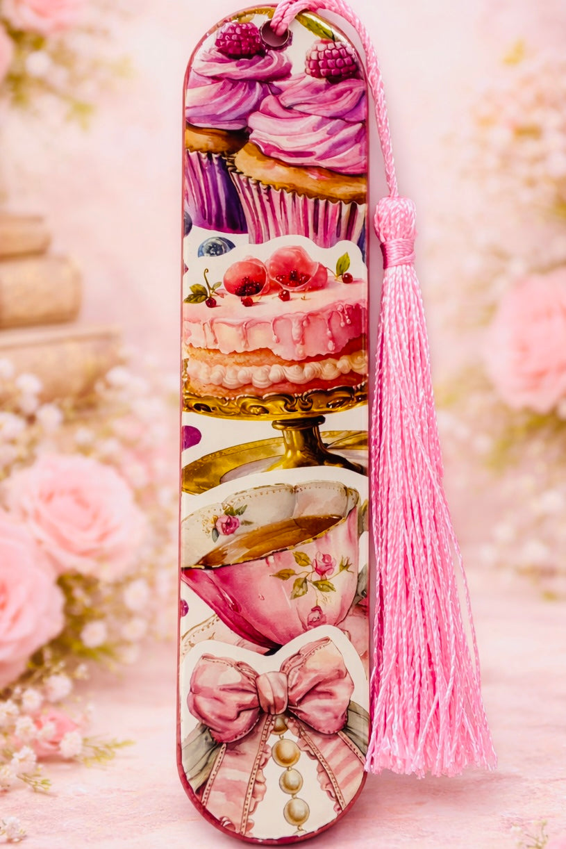 Marque-page illustré Girly Vintage – Univers romantique avec pompon