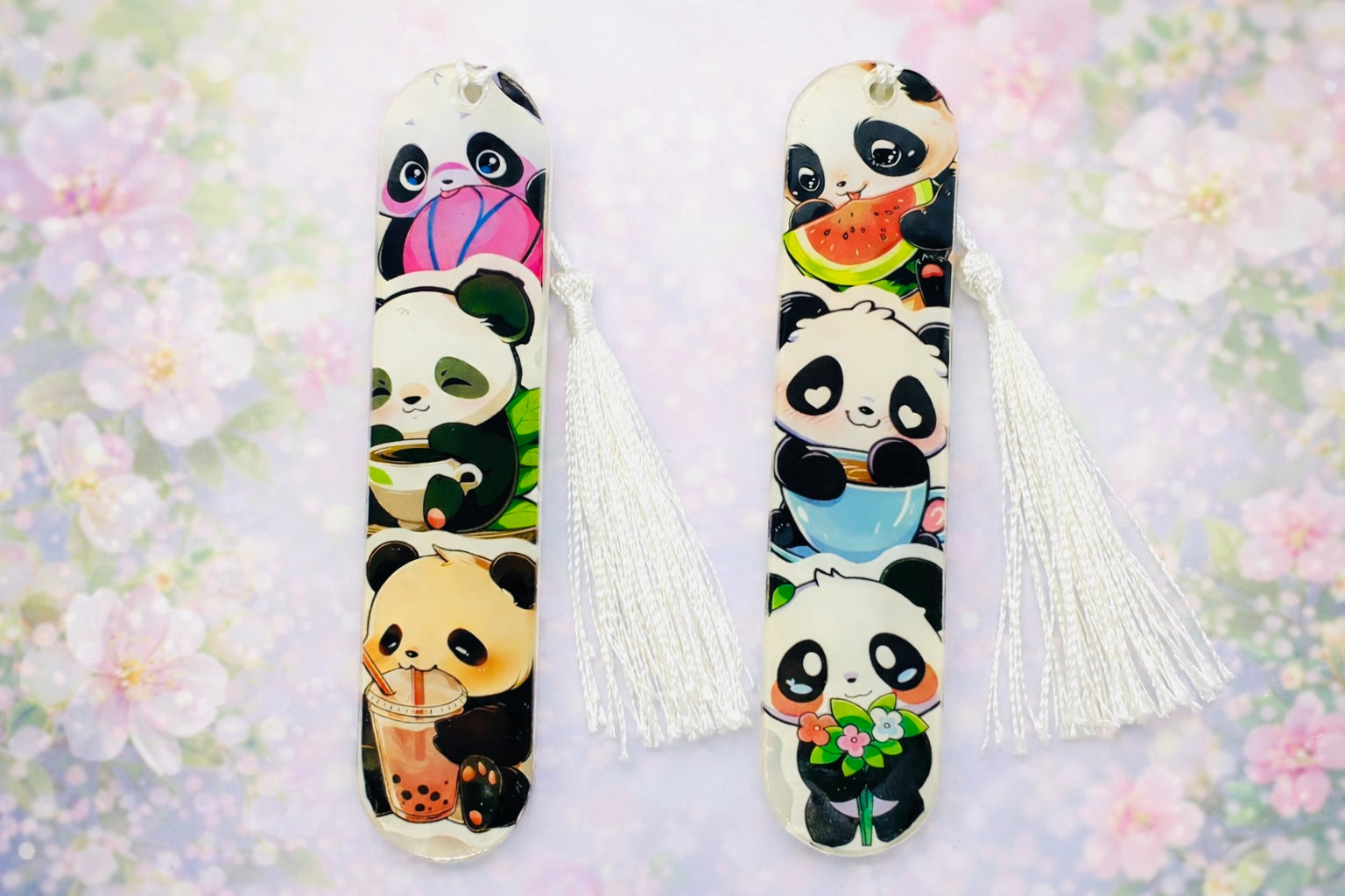 Marque-page illustré Panda – Univers kawaii avec pompon